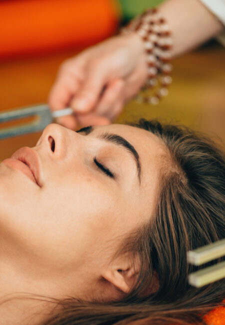 Terapia kamertonami, kamertony